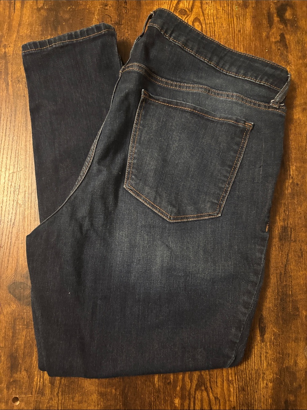 Old Navy Women's Skinny Jeans in Dark Blue Wash